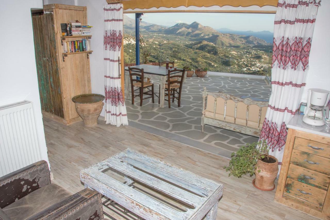 Art And Nature Apartment Sellía Eksteriør bilde